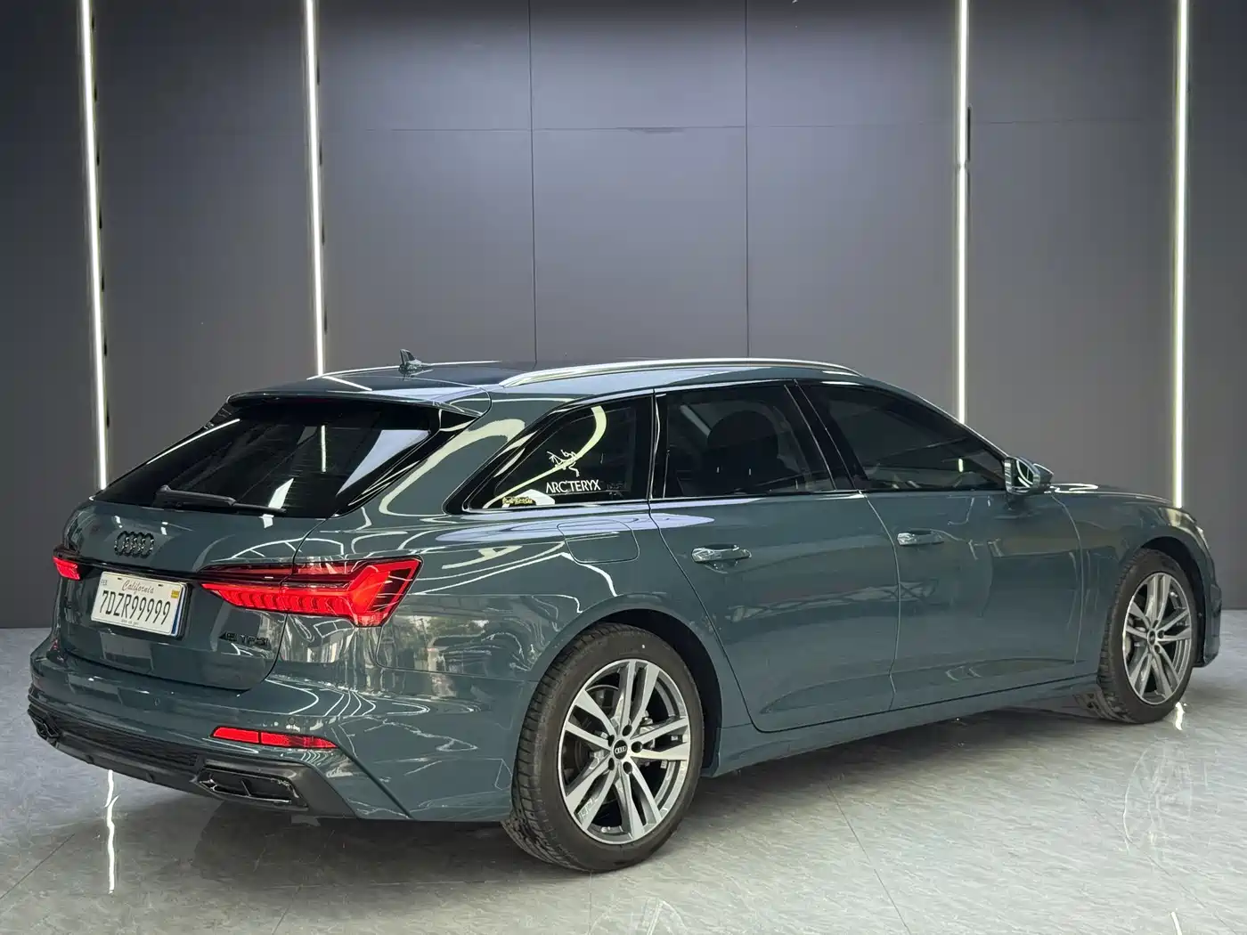 Audi A6 (Import) 2022 Avant Pioneer 45 TFSI Premium Dynamic фото 8