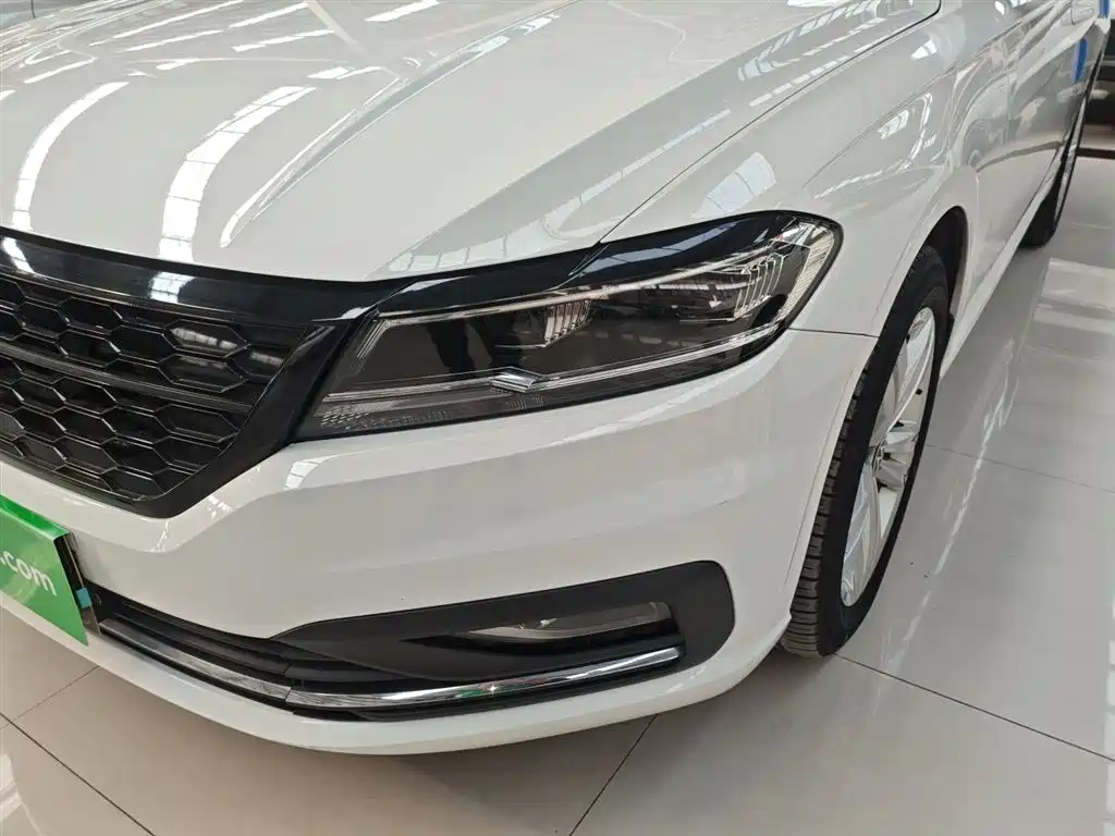 Volkswagen Lavida 2021 280TSI DSG Comfort Edition фото 24