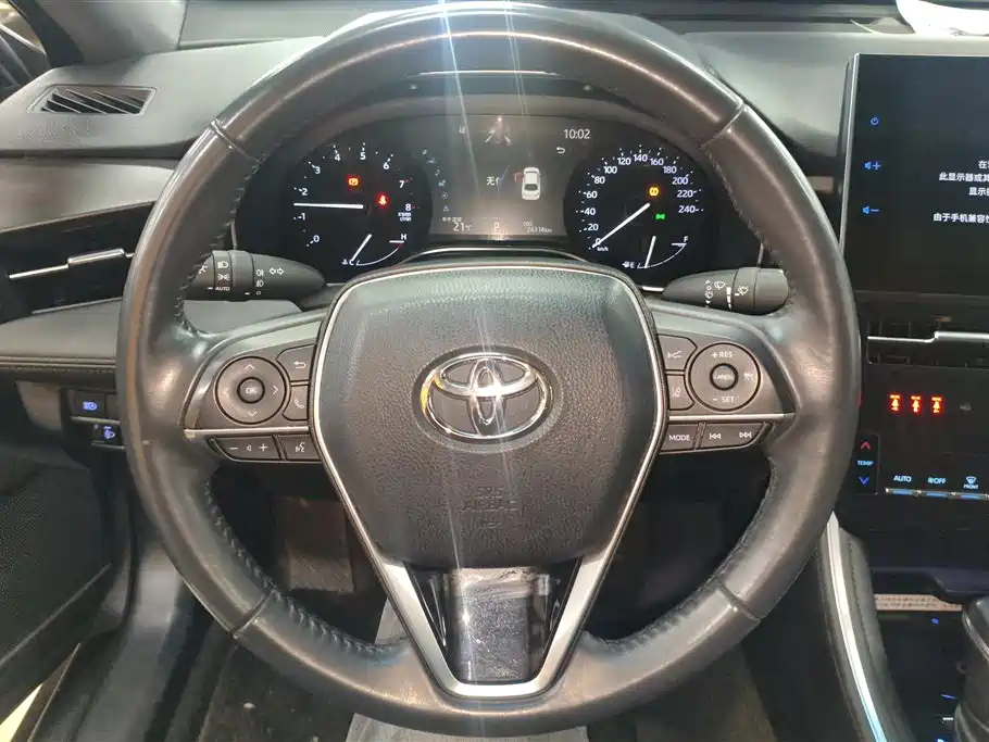 Toyota Avalon 2022 2.0L Luxury Edition фото 15