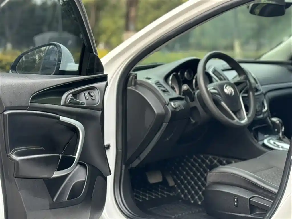 Buick Regal 2015 1.6T Leading Tech Edition фото 20