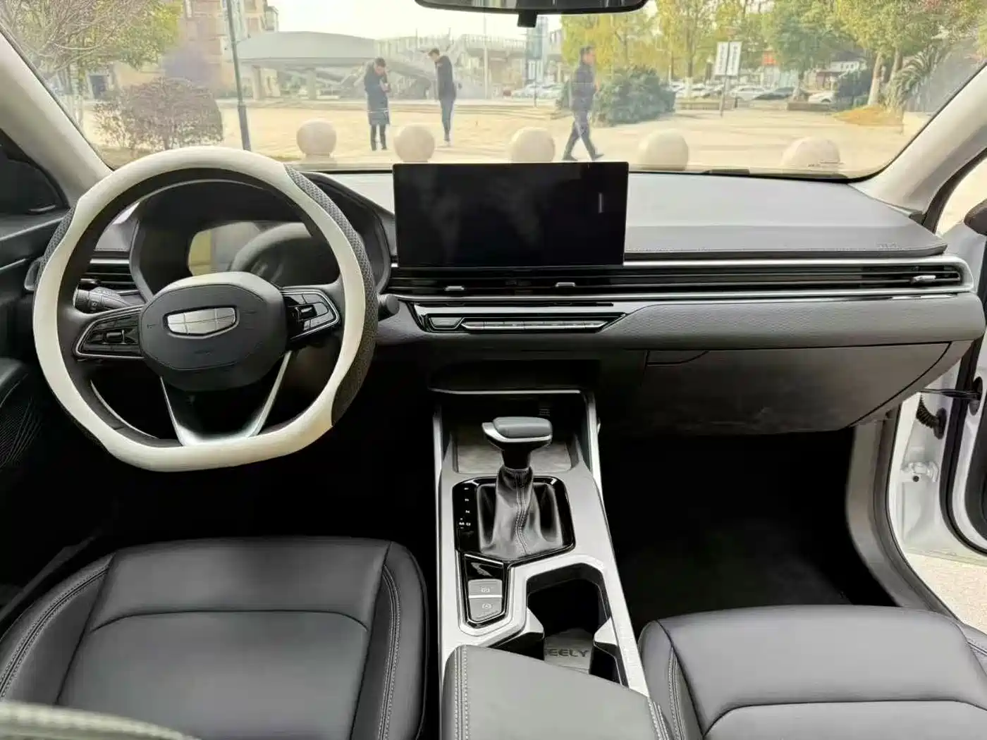 GEELY AUTOMOBILE EMGRAND