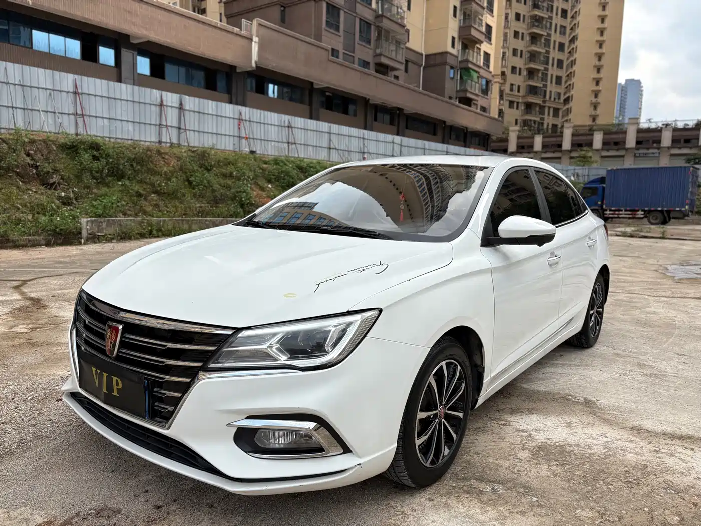 ROEWE I5