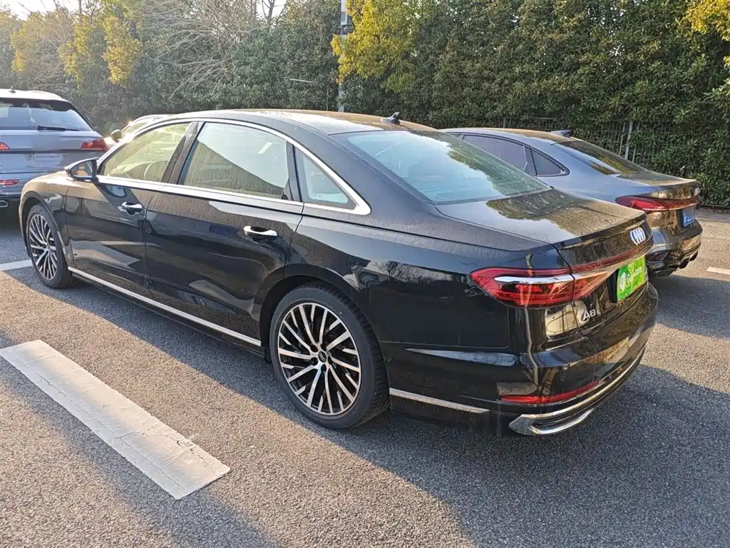 Audi A8 2024 Model A8L 55 TFSI quattro Flagship фото 14