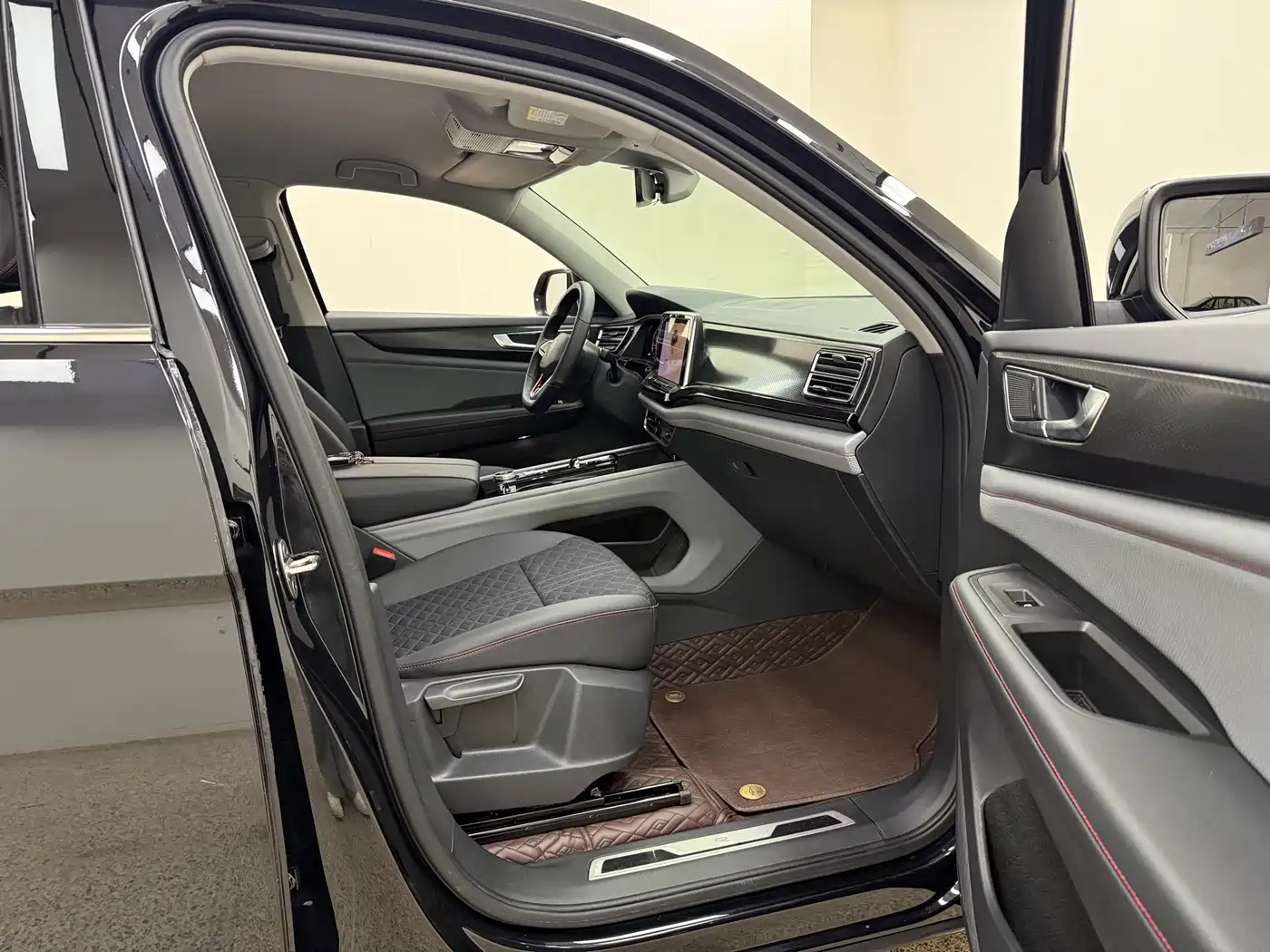 Volkswagen Teramont 2023 Teramont X 380TSI 4WD Luxury Edition фото 35