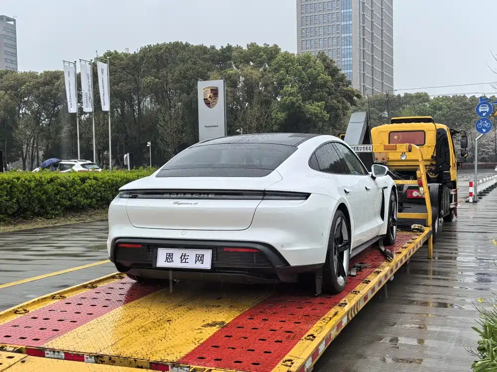 Porsche Taycan 2026 2026 Taycan 4