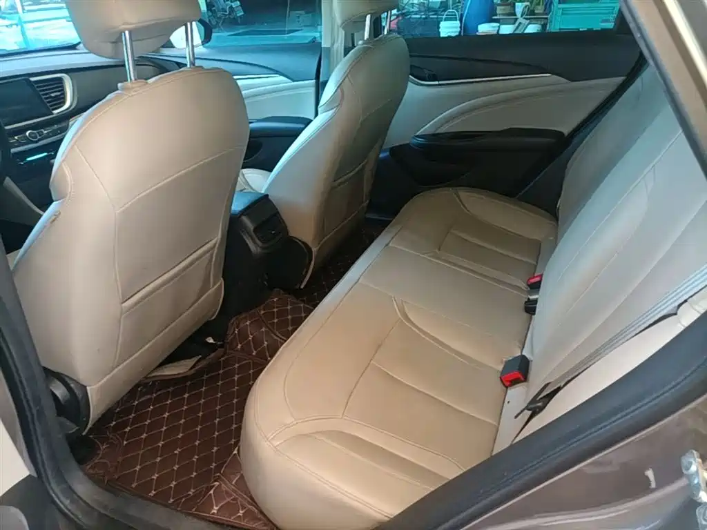 Buick Excelle 2017 15N Automatic Luxury фото 17