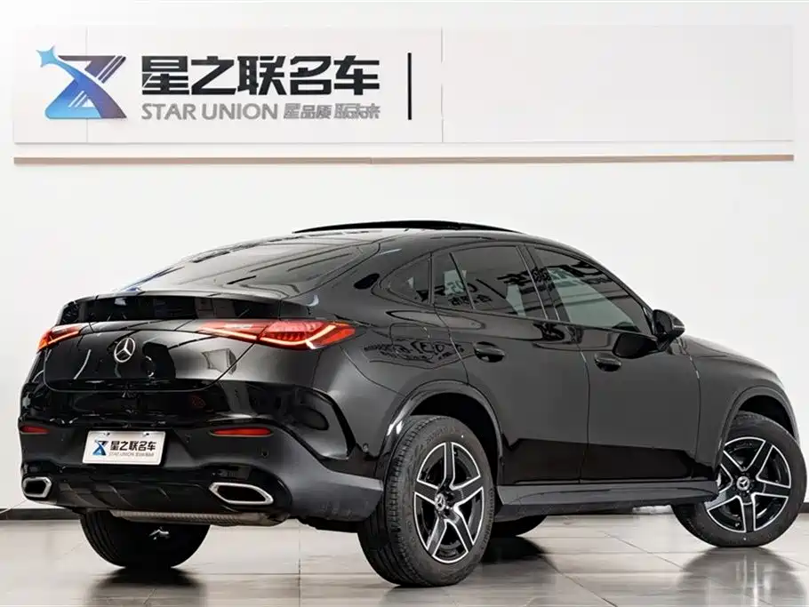 Mercedes-Benz GLC Coupe 2025 GLC 260 4MATIC Coupe SUV фото 7