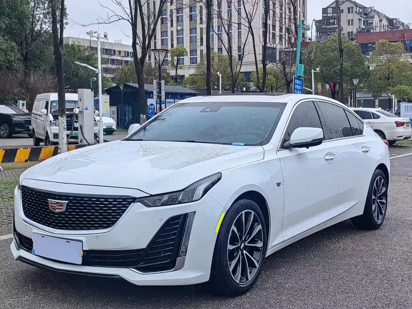 CADILLAC CT5