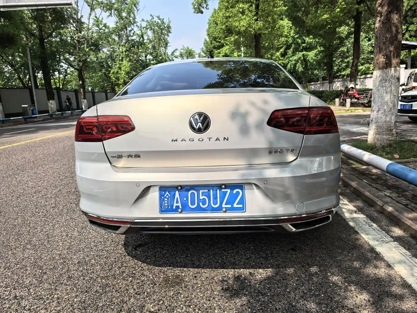 Volkswagen Magotan 2020 330TSI DSG Premium фото 8