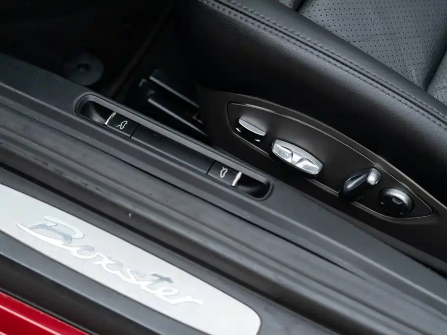 صورة 14 - Porsche 718