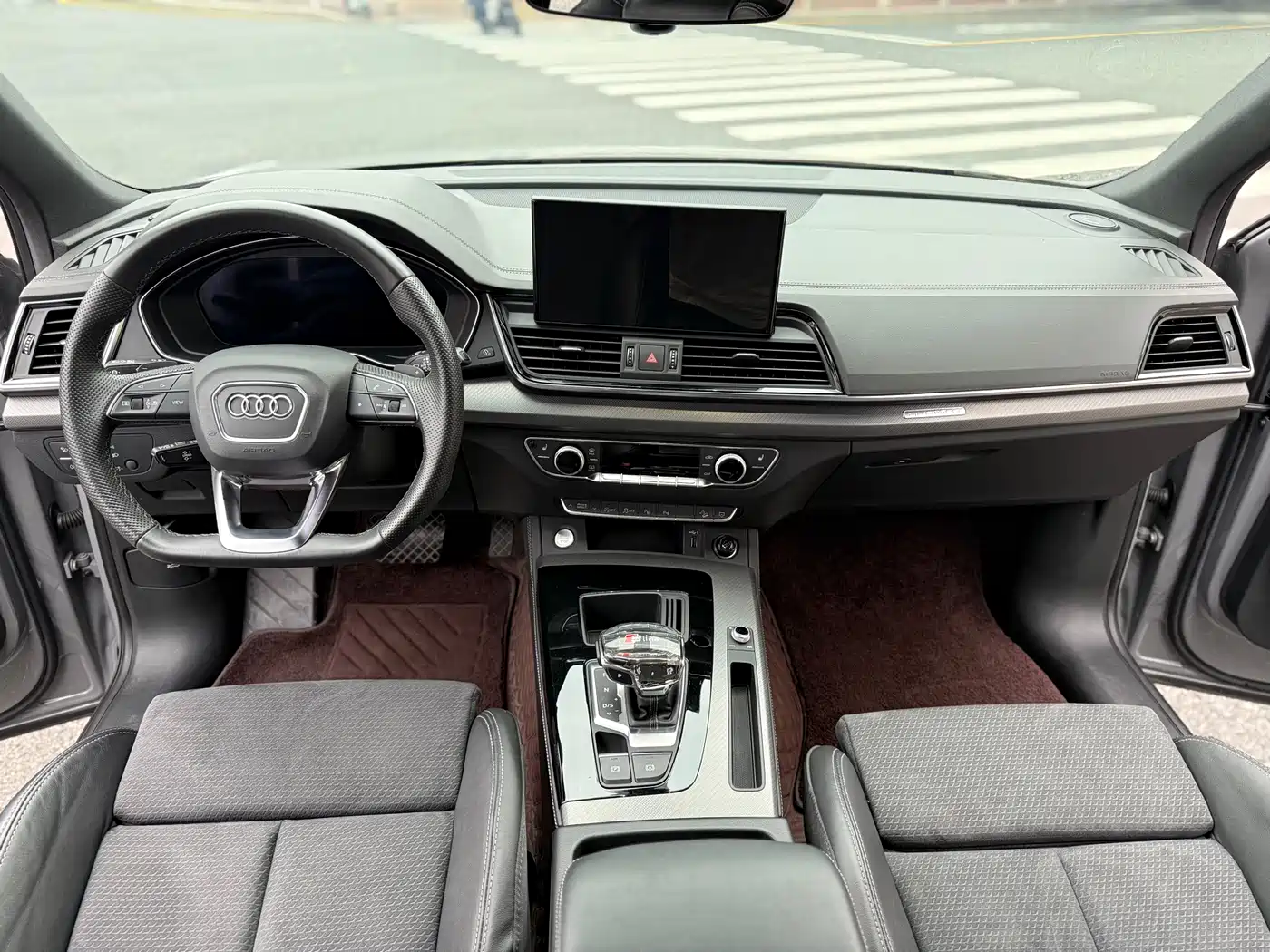 Audi Q5L 2023 40T Ice & Snow Sport Edition фото 5