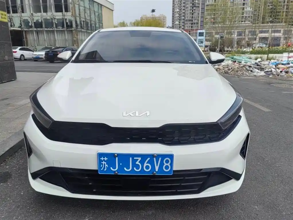 KIA K3