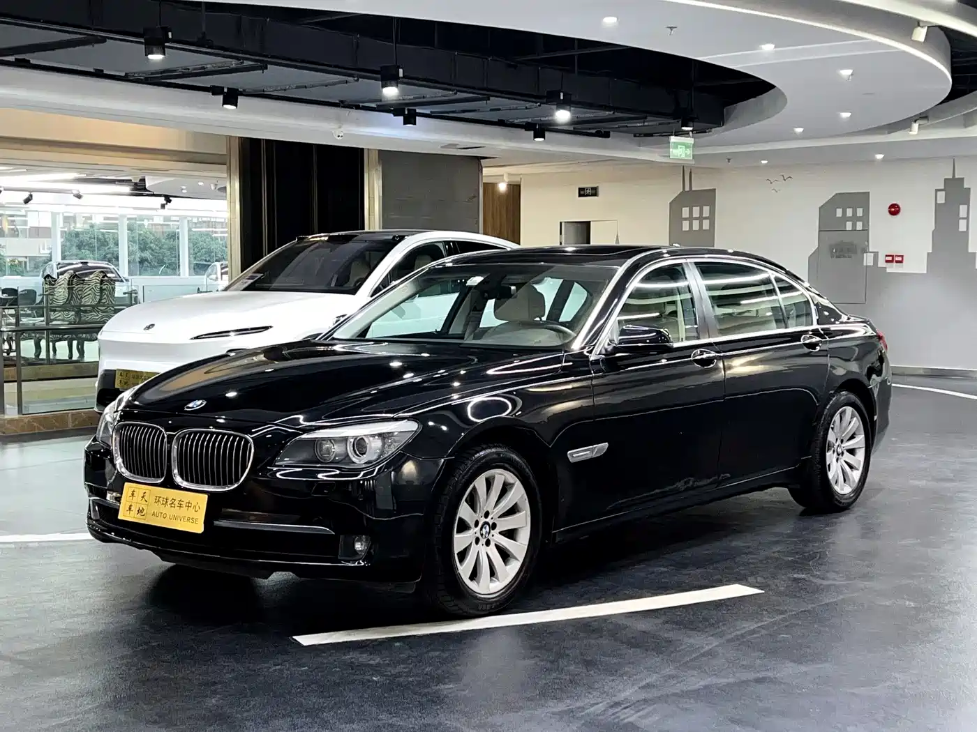 BMW 7 Series 2009 Model 740Li Leading Edition