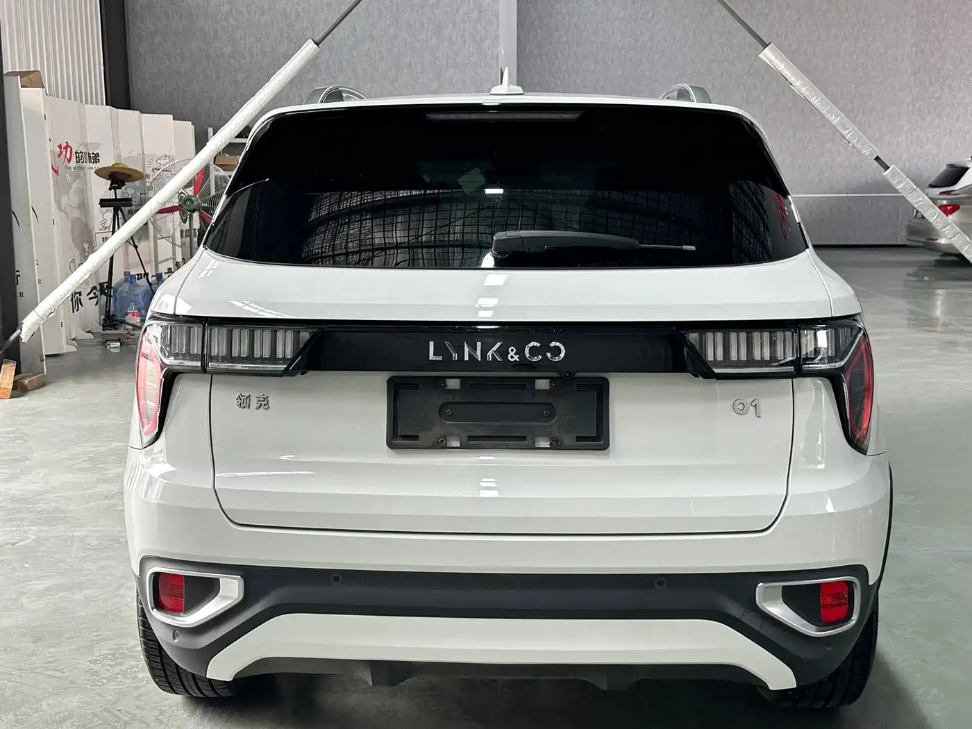 Lynk & Co 01 2017 2.0T 2WD Pro Version фото 6