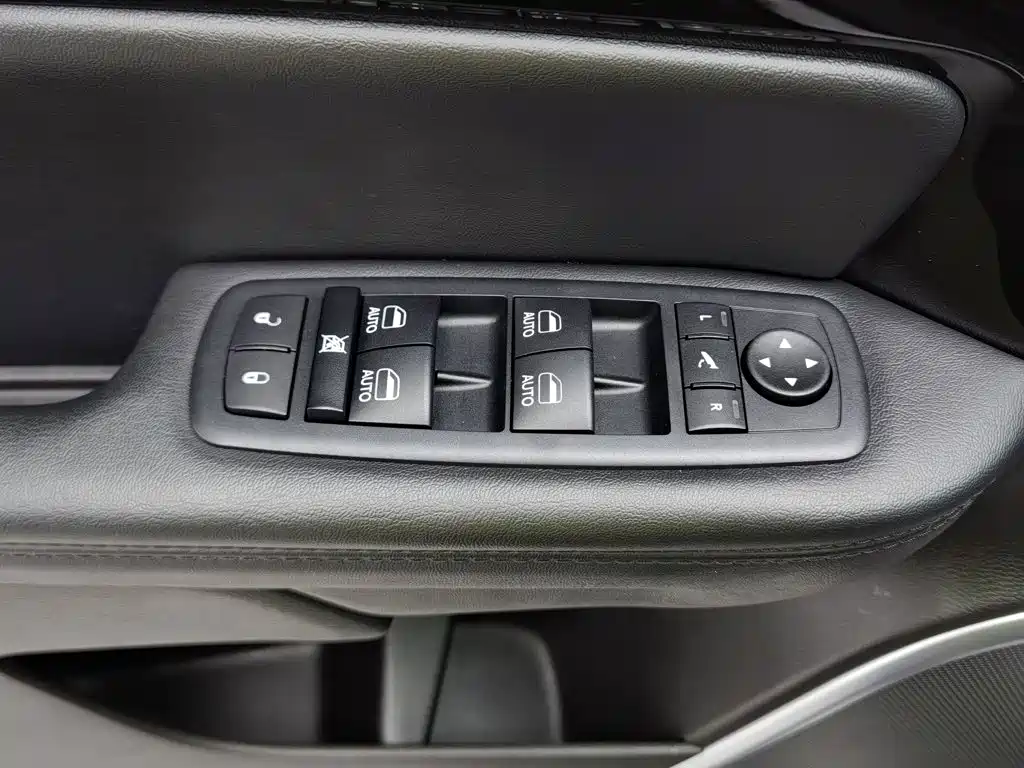 Jeep Grand Commander 2021 2020 2.0T 4WD Night Hawk Edition