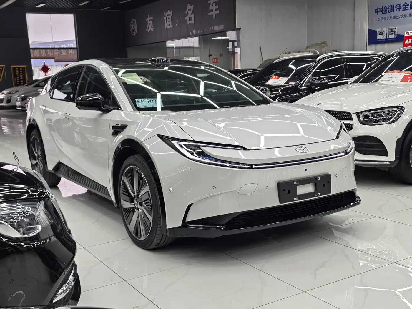 Toyota bZ5 2025 550 PRO Smart Edition фото 3
