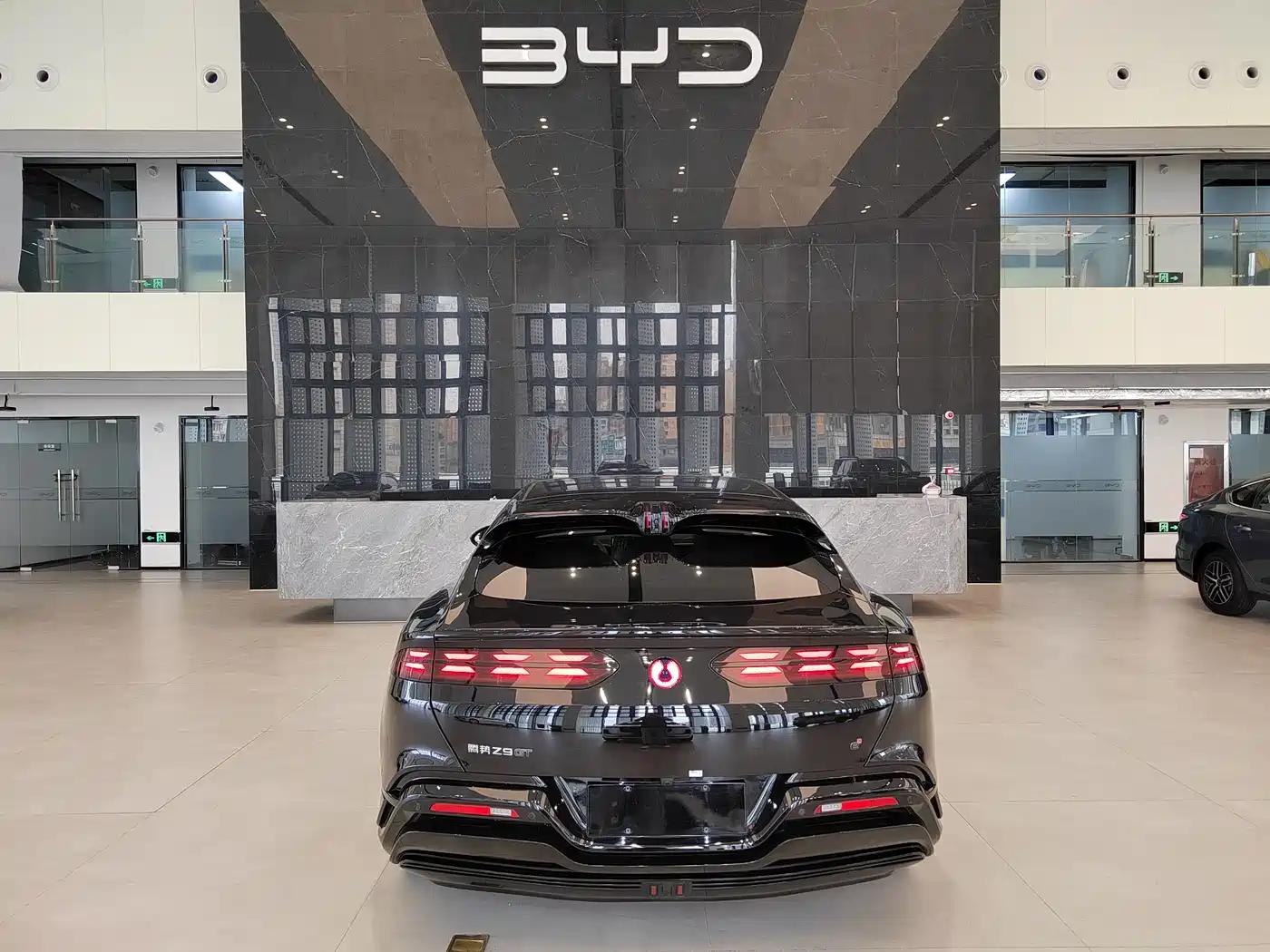 Denza Z9GT 2024 1100 AWD Ultra Edition фото 17