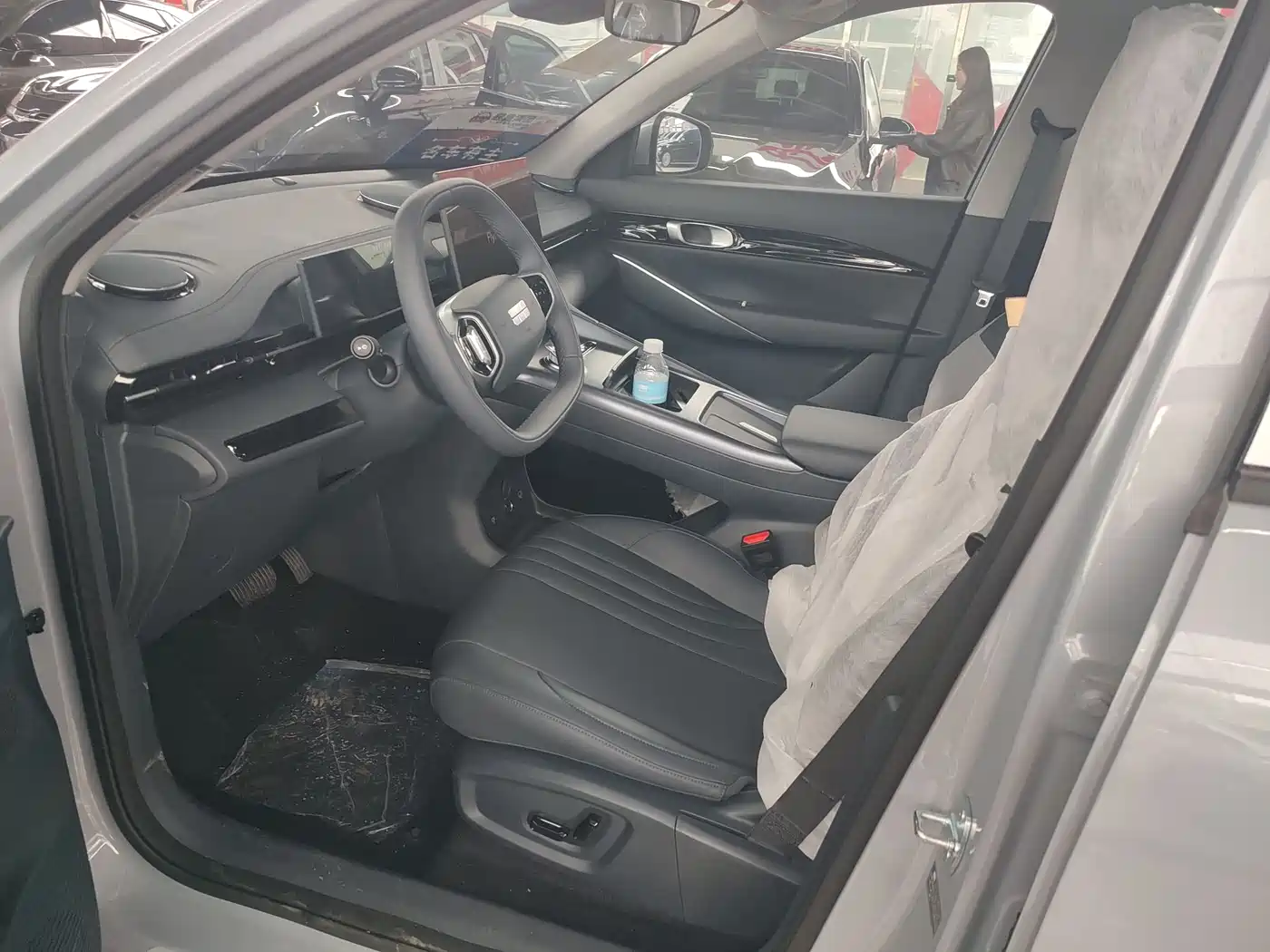 Geely Galaxy Galaxy E5 2026 530km Voyager Edition фото 4
