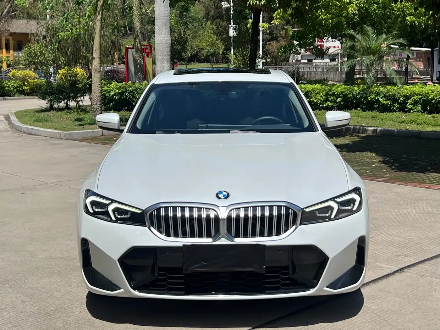 BMW 3 Series 2024 320Li M Sport Package фото 2