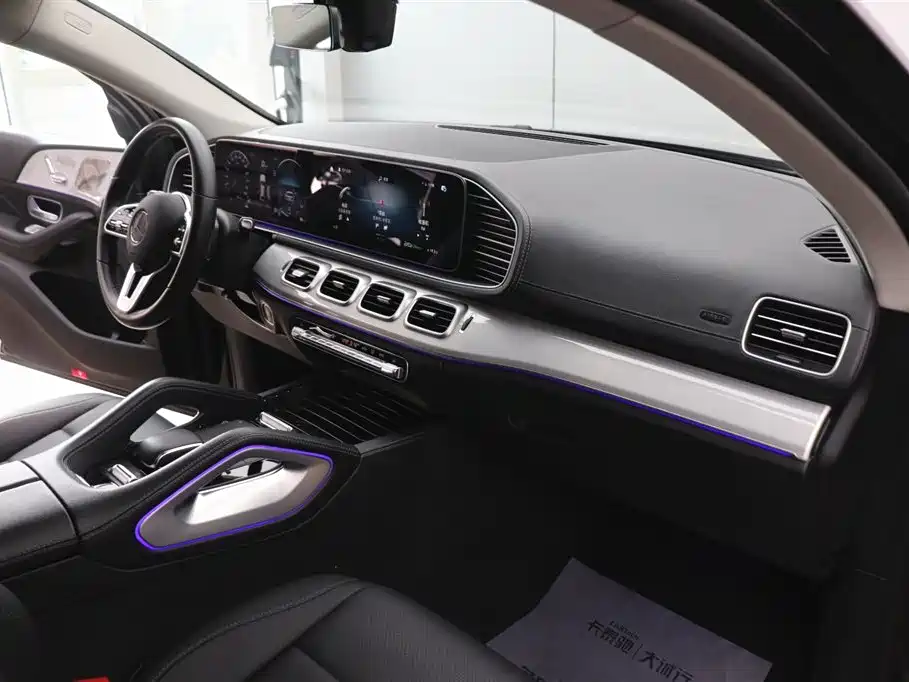 Mercedes-Benz GLE Coupe 2022 GLE 350 4MATIC Coupe SUV Fashion фото 22