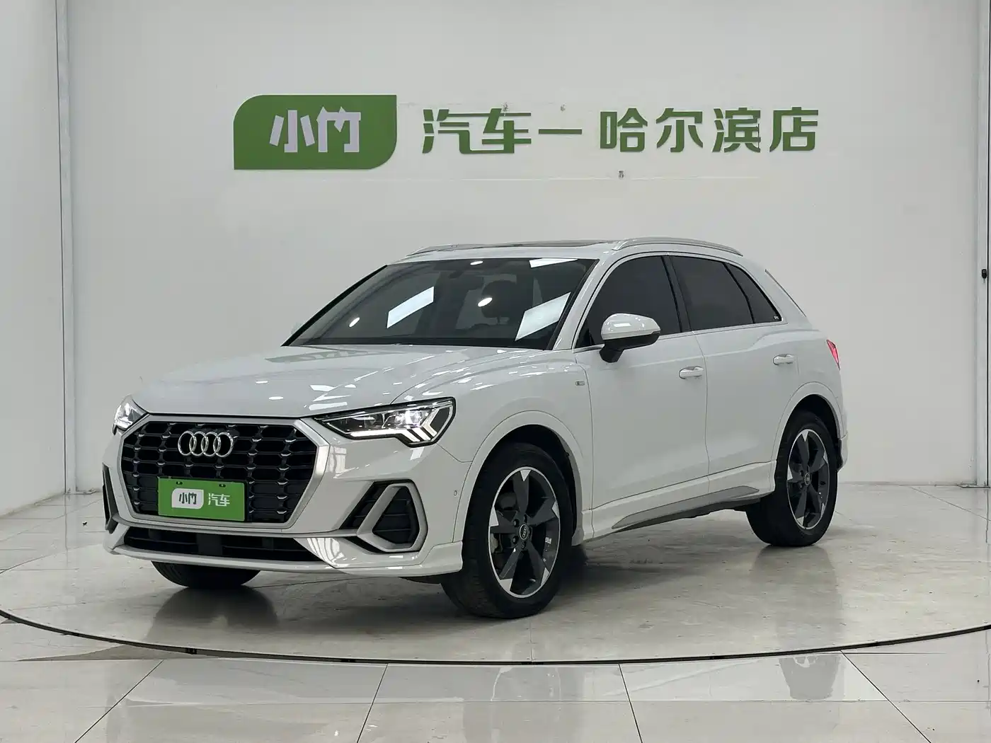Audi Q3 2023 35 TFSI (1.4T) — фото 1