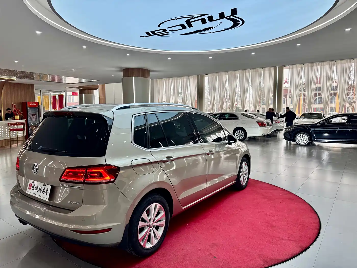 VOLKSWAGEN GOLF*JIAYU