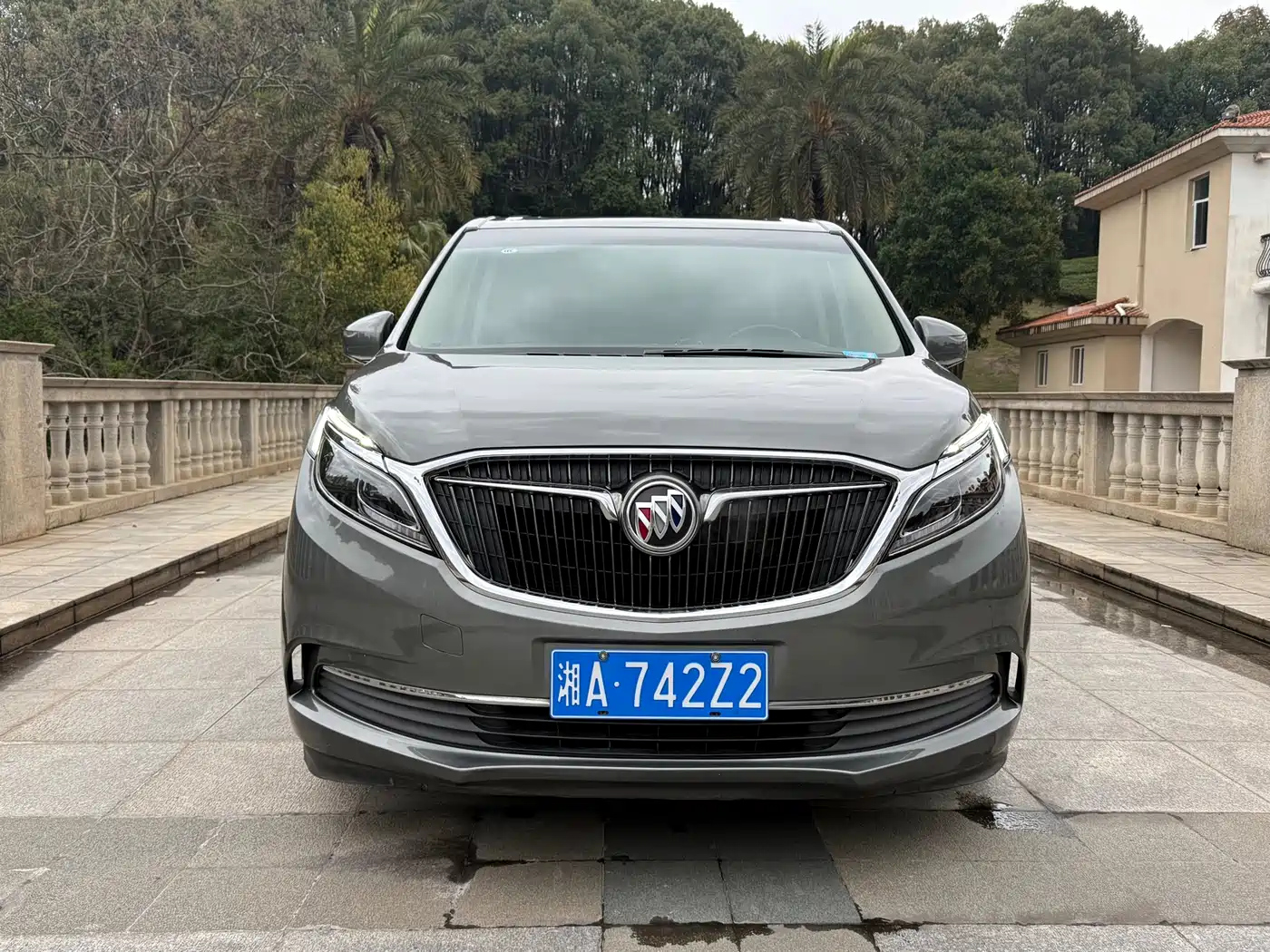 Buick GL8 2017 ES 28T Premium China V фото 2