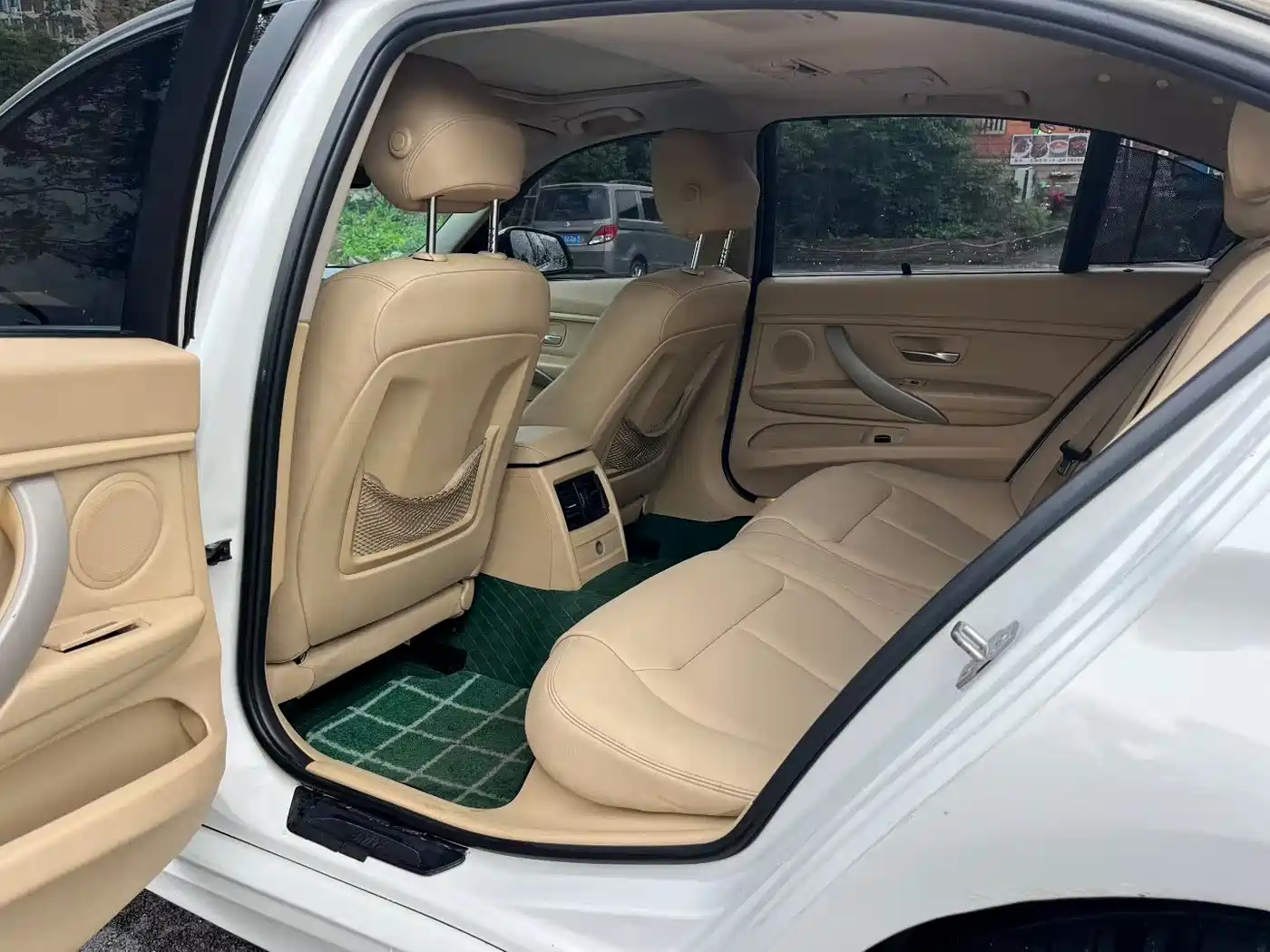 BMW 3 Series 2014 320Li Fashion фото 6
