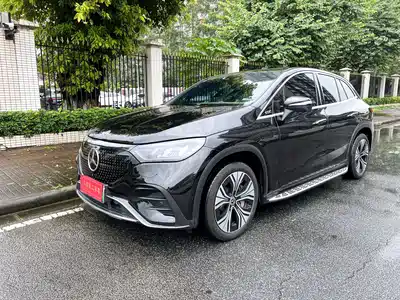 Mercedes-Benz EQE SUV