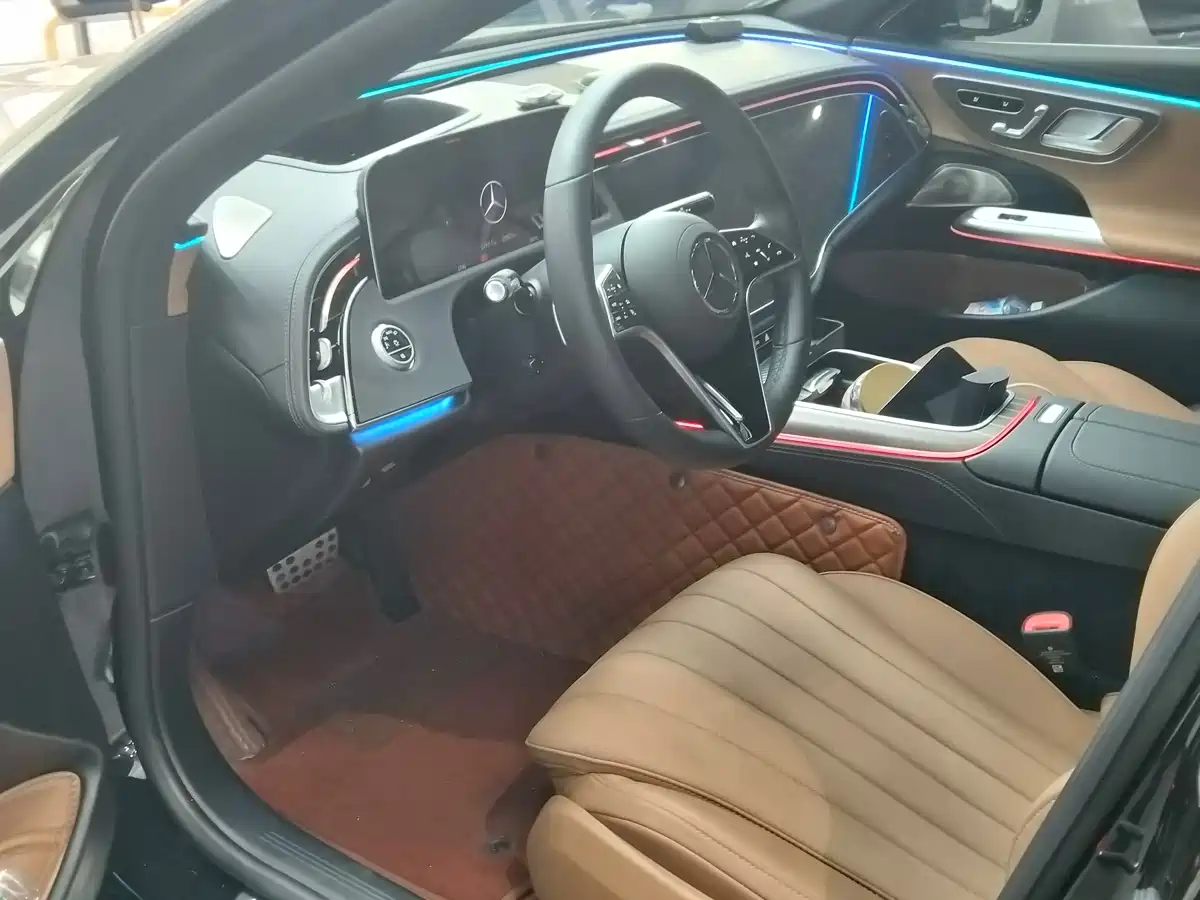 Mercedes-Benz E-Class 2025 Facelift E 300 L Premium фото 3