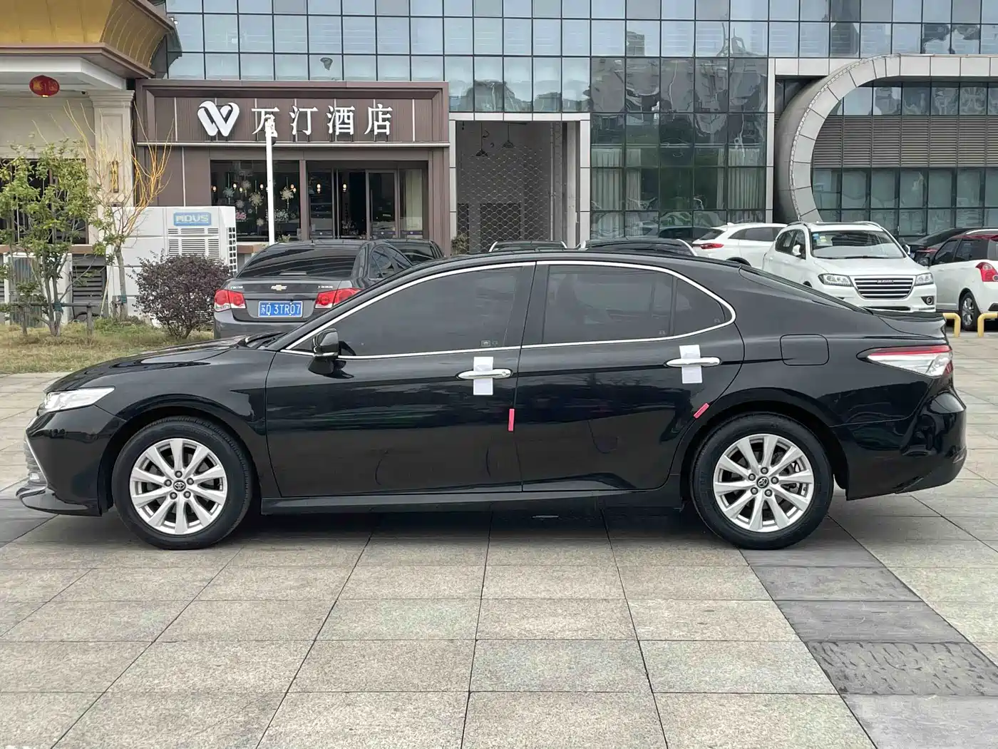 Toyota Camry 2018 2.0G Luxury Edition фото 23