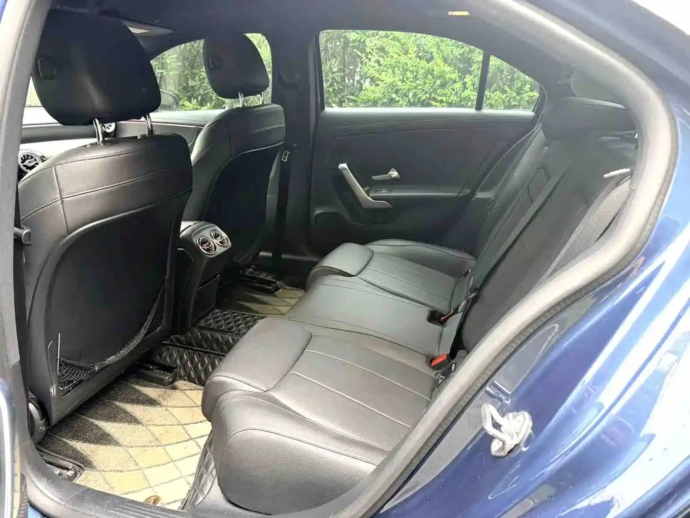 Mercedes-Benz A-Class 2019 A 200 L Sport Sedan фото 8
