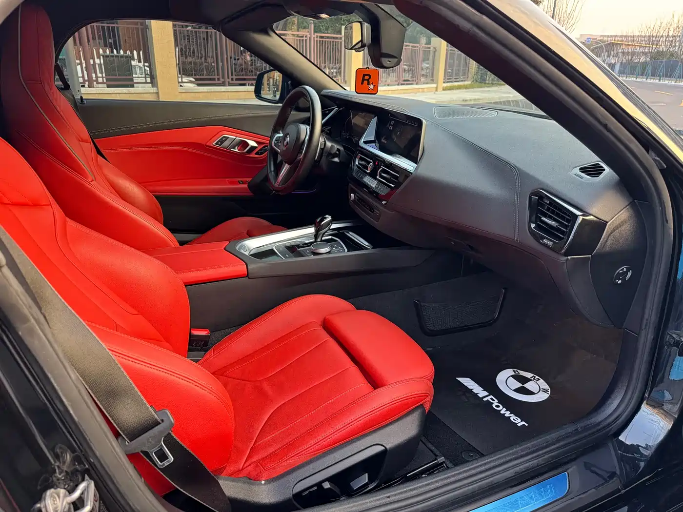BMW Z4 2023 sDrive 25i M Sport Package фото 9