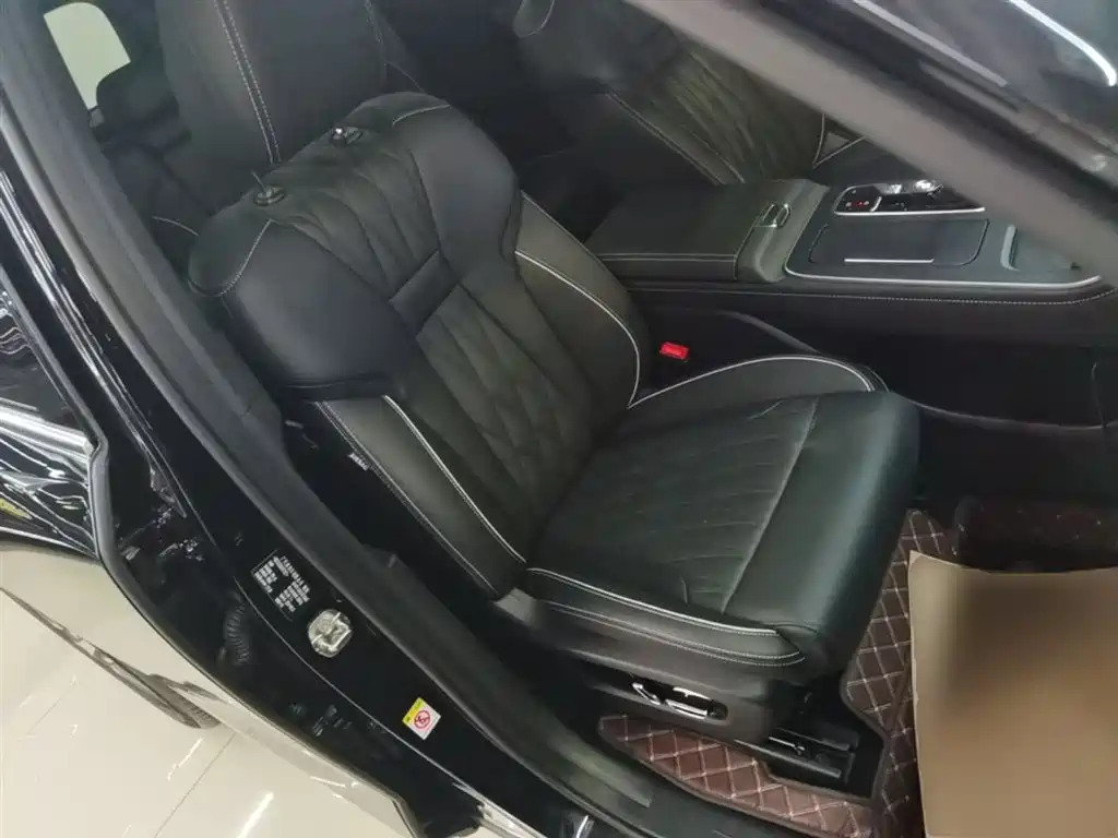 GAC Trumpchi Trumpchi GS8 2024 Navigator Series 2.0TGDI 2WD Luxury Smart Connect Edition фото 25