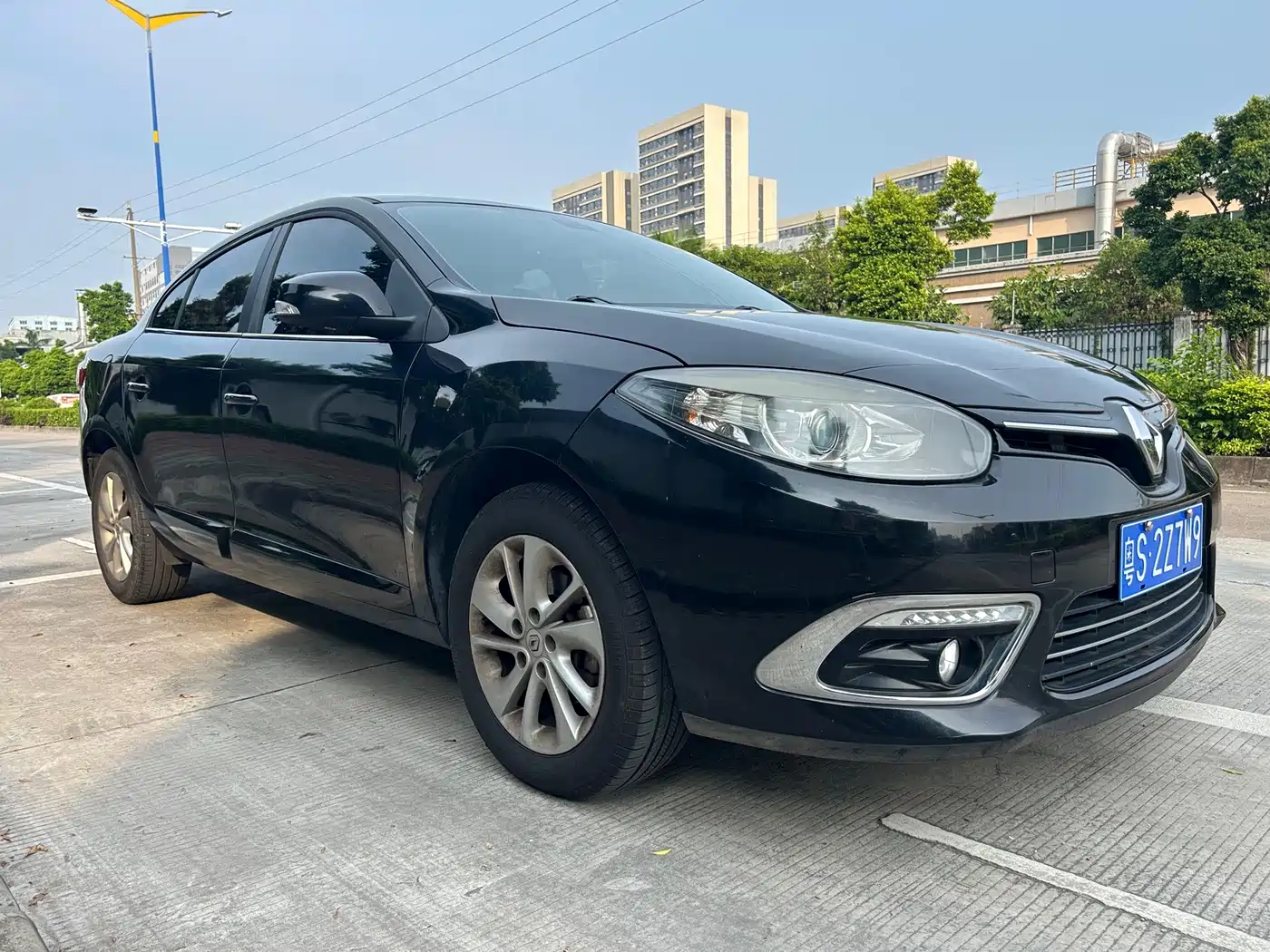 Renault Fluence 2016 2015 2.0L Fashion Edition