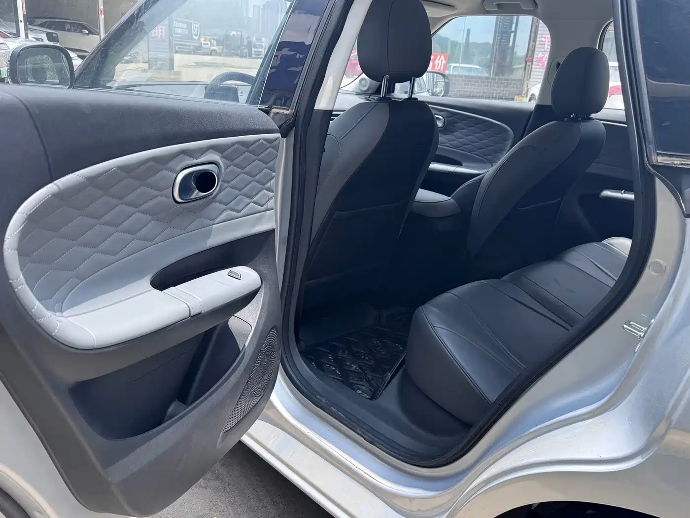 Dongfeng Yipai Nano 01 2025 2024 430 Plus Smart+