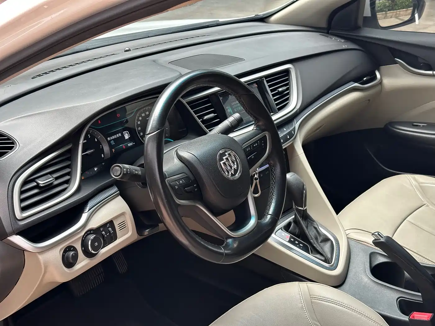 Buick Excelle 2019 15T DCT Connected Elite Type China VI фото 10