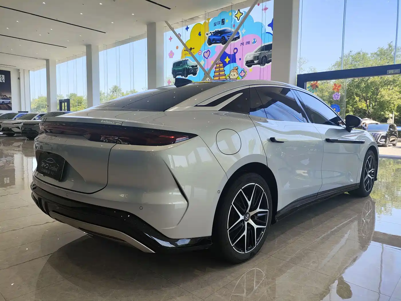 BYD Han L 2025 EV AWD LiDAR Flagship фото 5