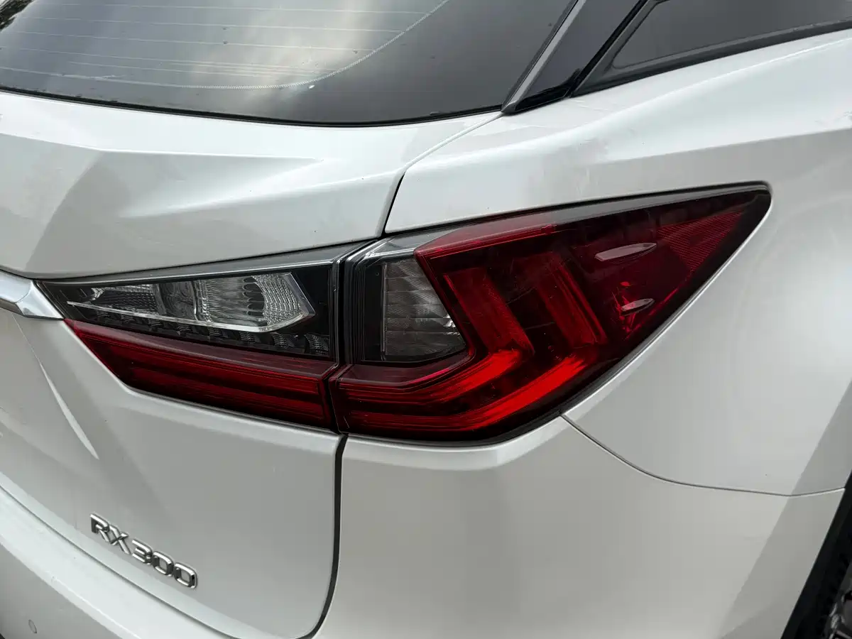 LEXUS RX