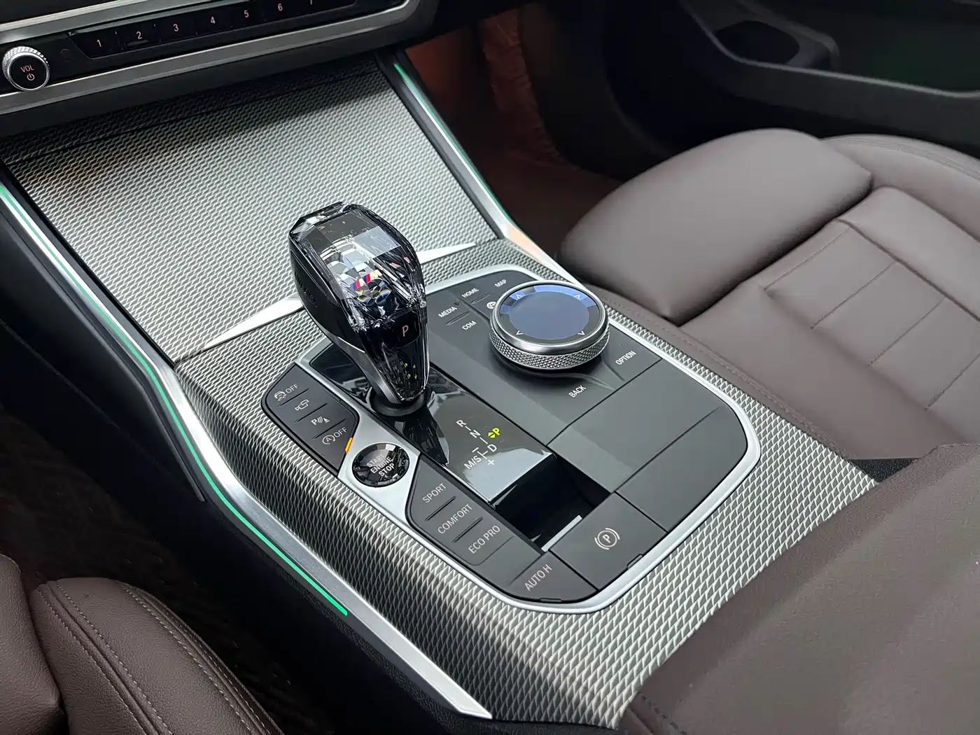 BMW 3 Series 2021 Facelift 325Li M Sport Shadow Edition фото 8