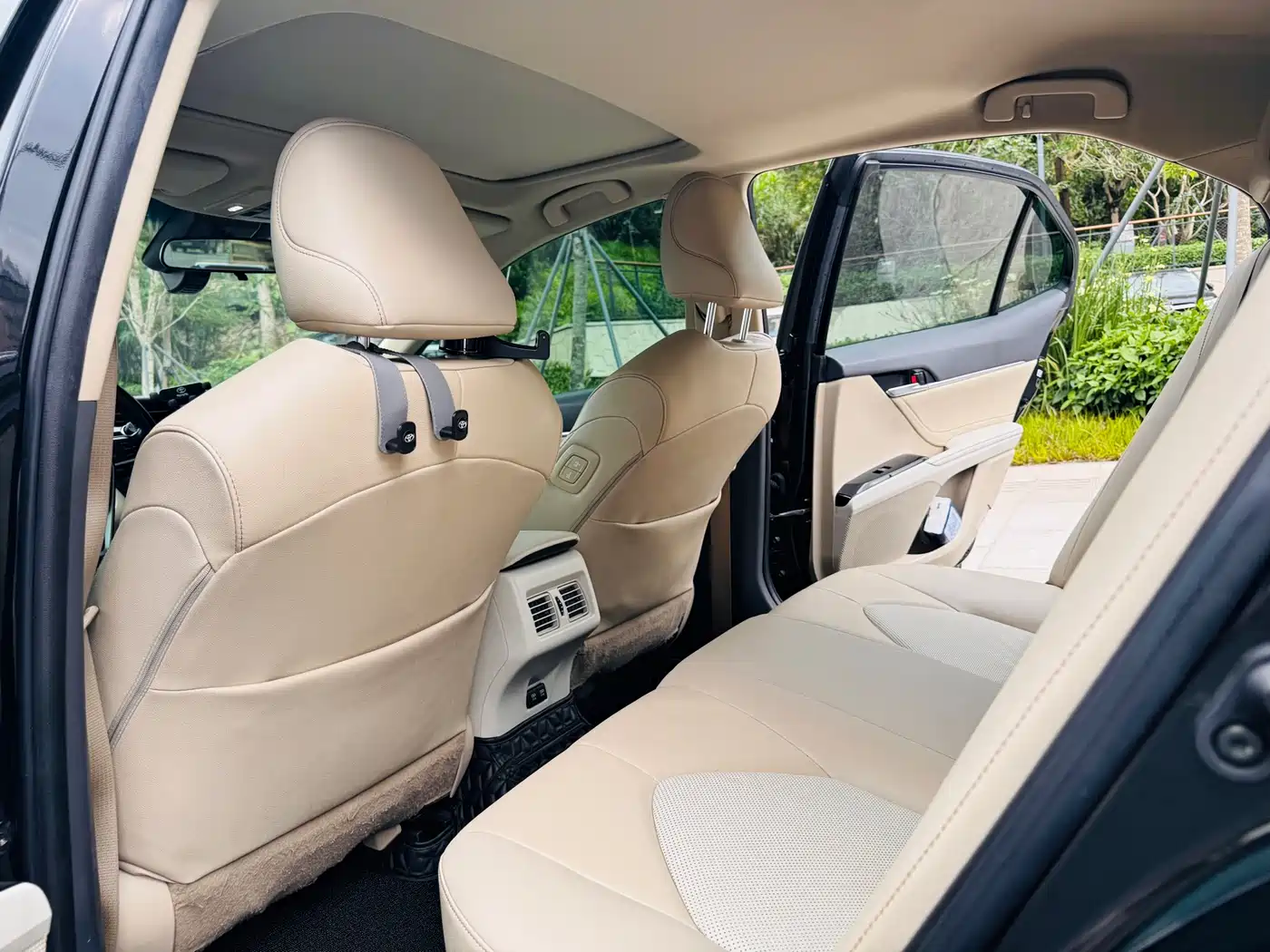 Toyota Camry 2019 2.0G Luxury (China V) фото 16