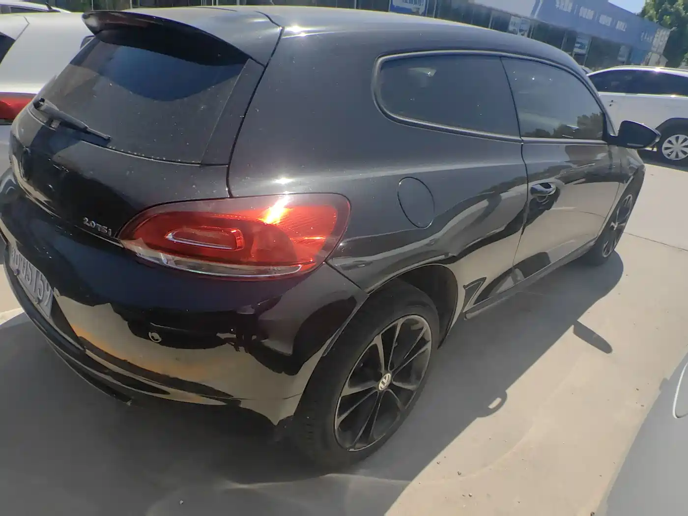 Volkswagen Scirocco 2011 2.0TSI Luxury фото 7