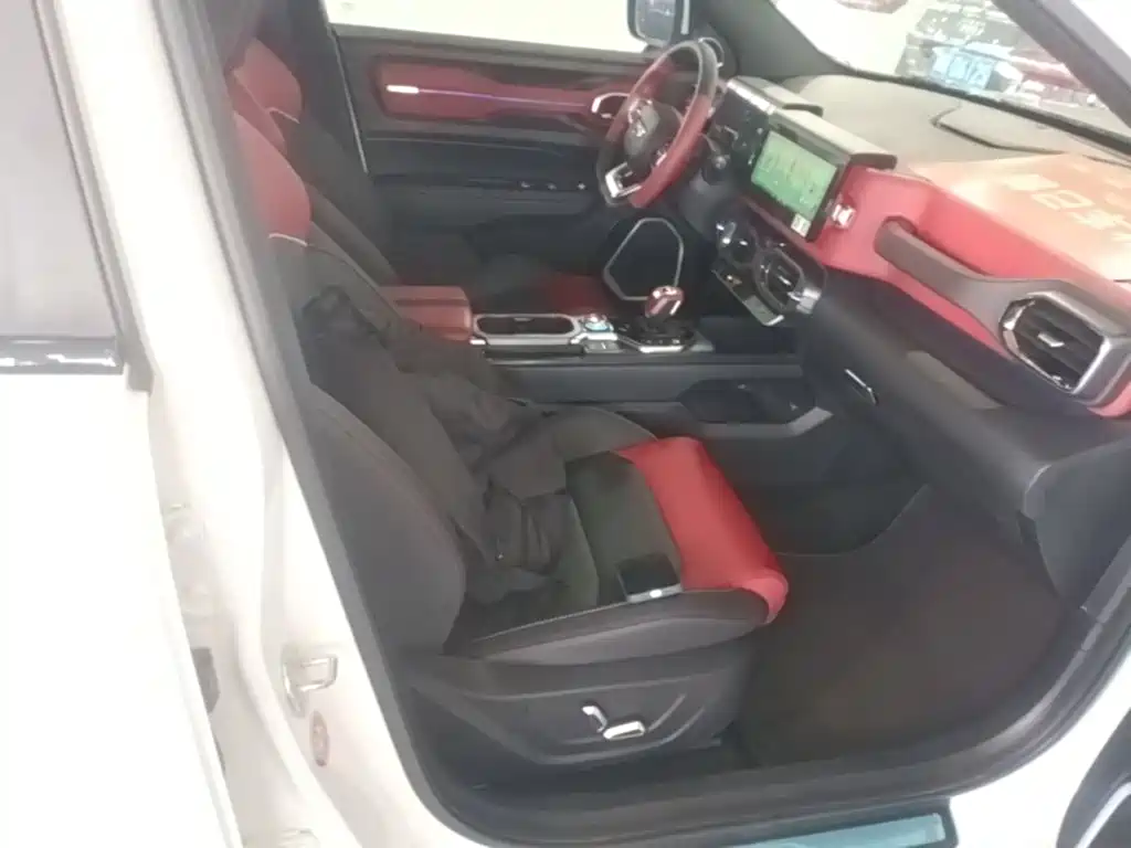Фото 25 - Geely ICON
