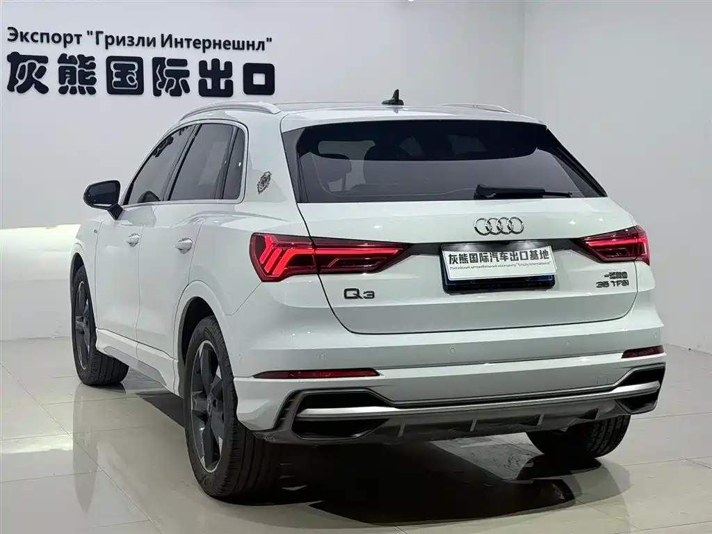 Audi Q3 2021 35 TFSI Fashion Sport фото 4