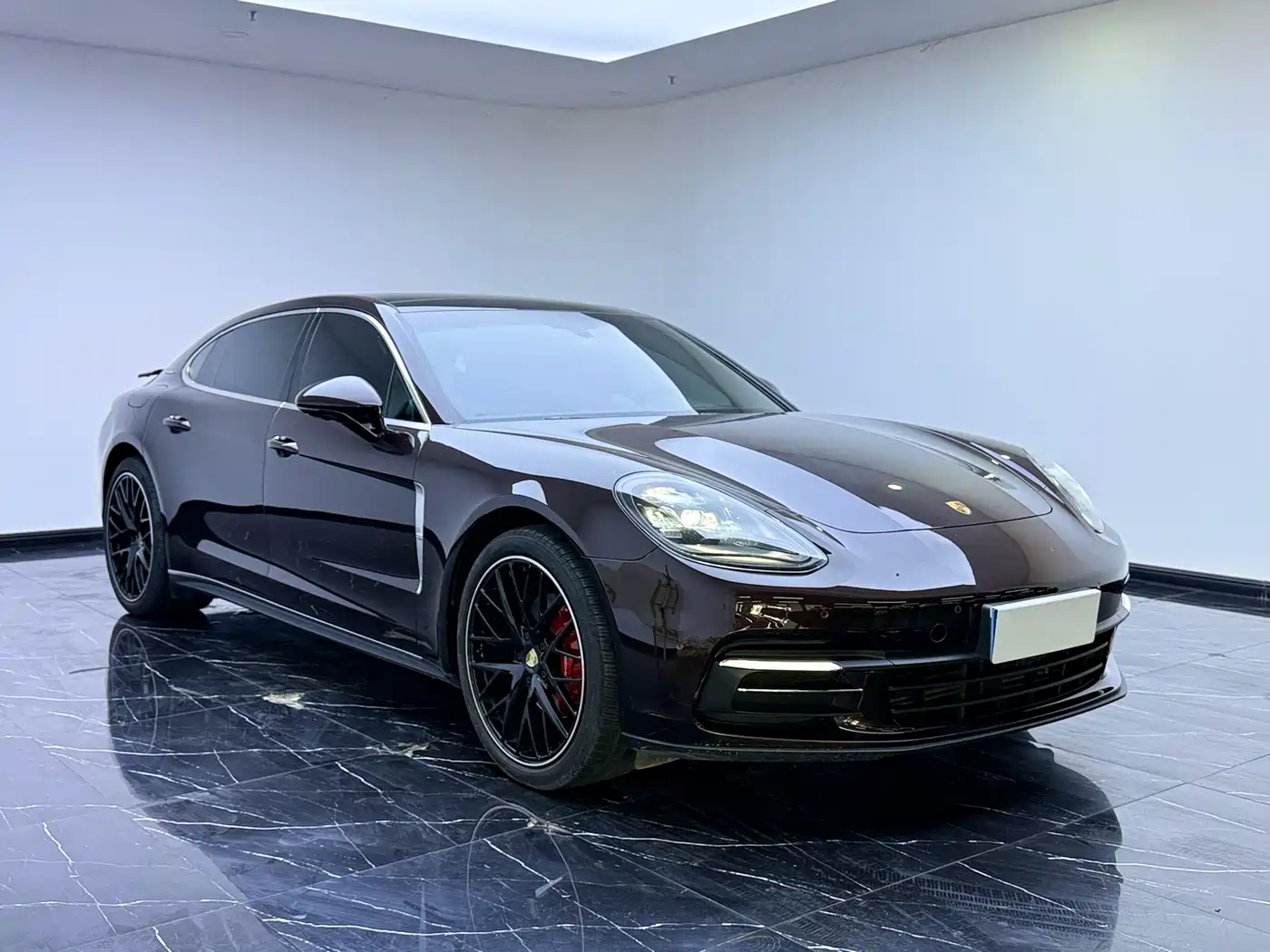 Porsche Panamera 2017 Panamera 4 Executive Long Wheelbase 3.0T фото 3
