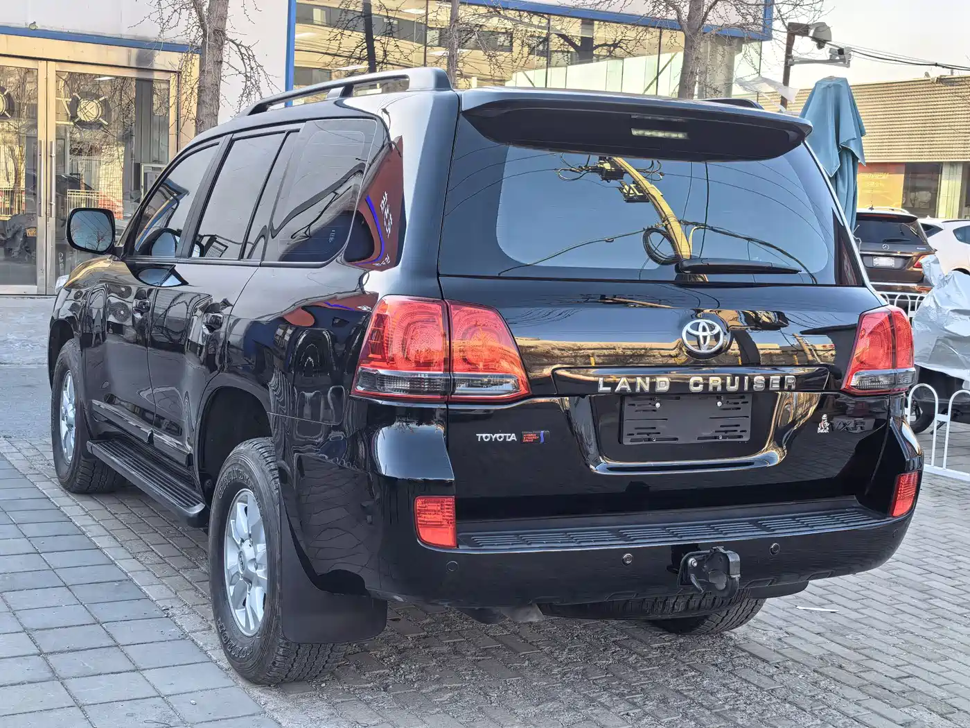 Toyota Land Cruiser 2010 Model 4.7L Automatic VX фото 28