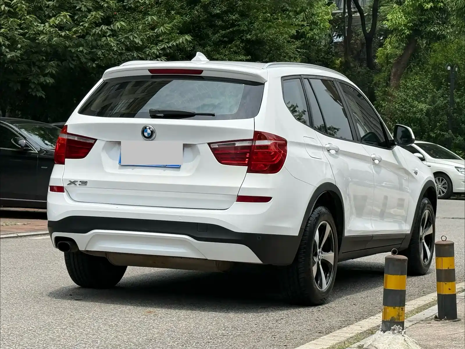 Photo 5 - BMW X3 (Import)