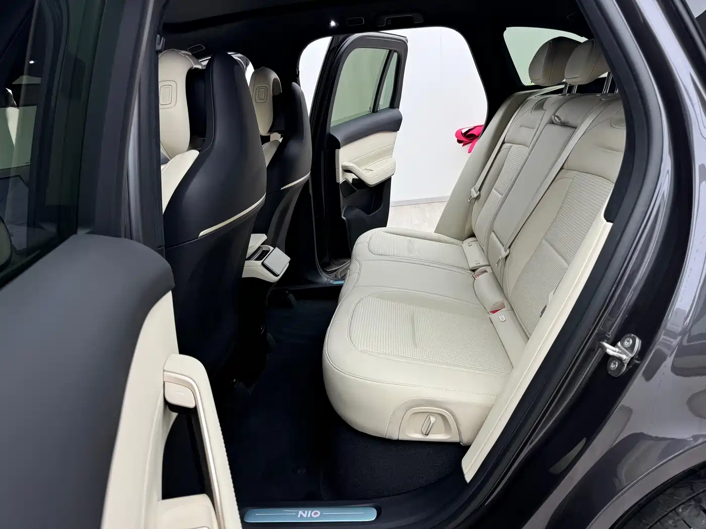 NIO NIO ES6