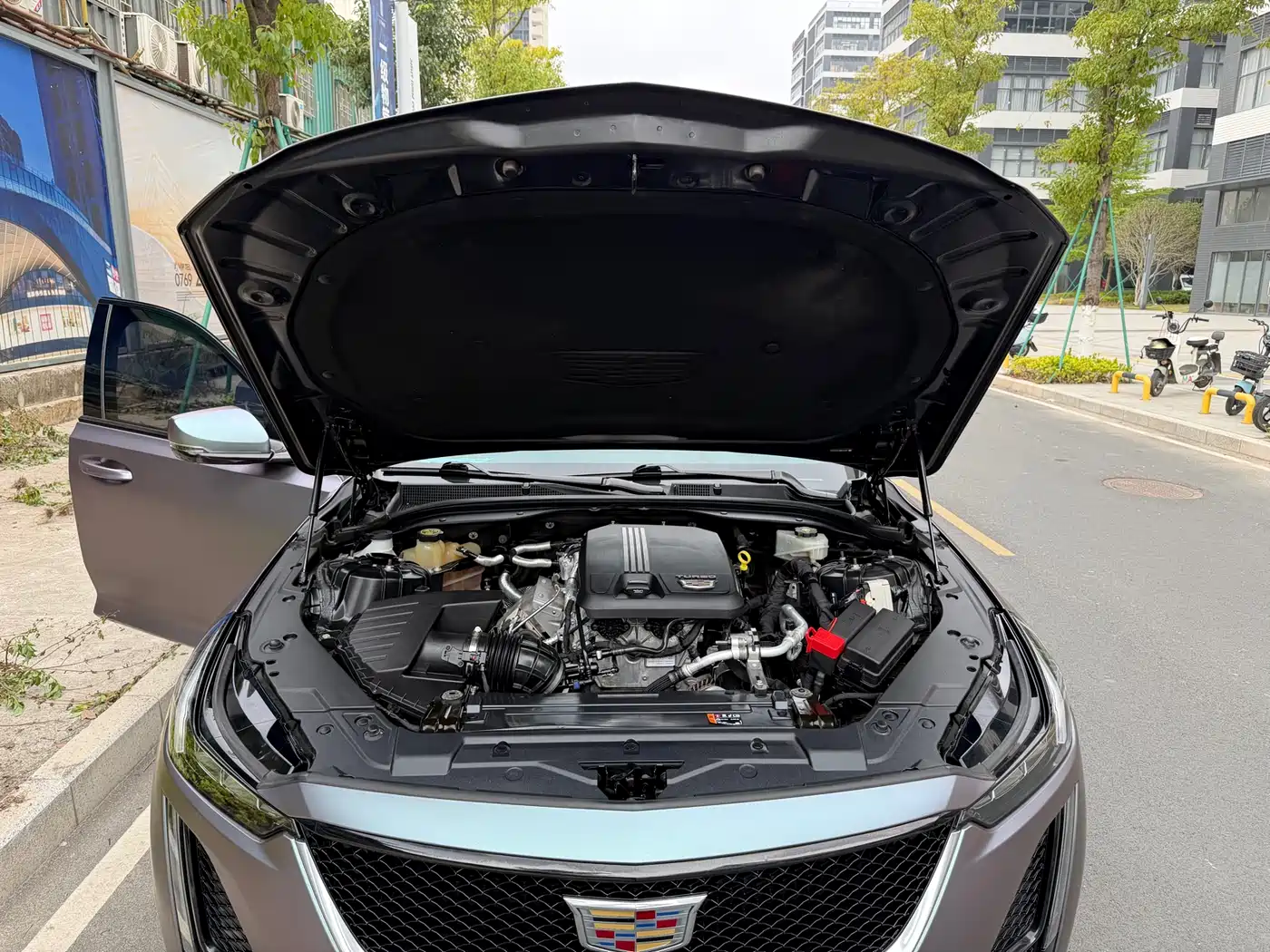 CADILLAC CT5