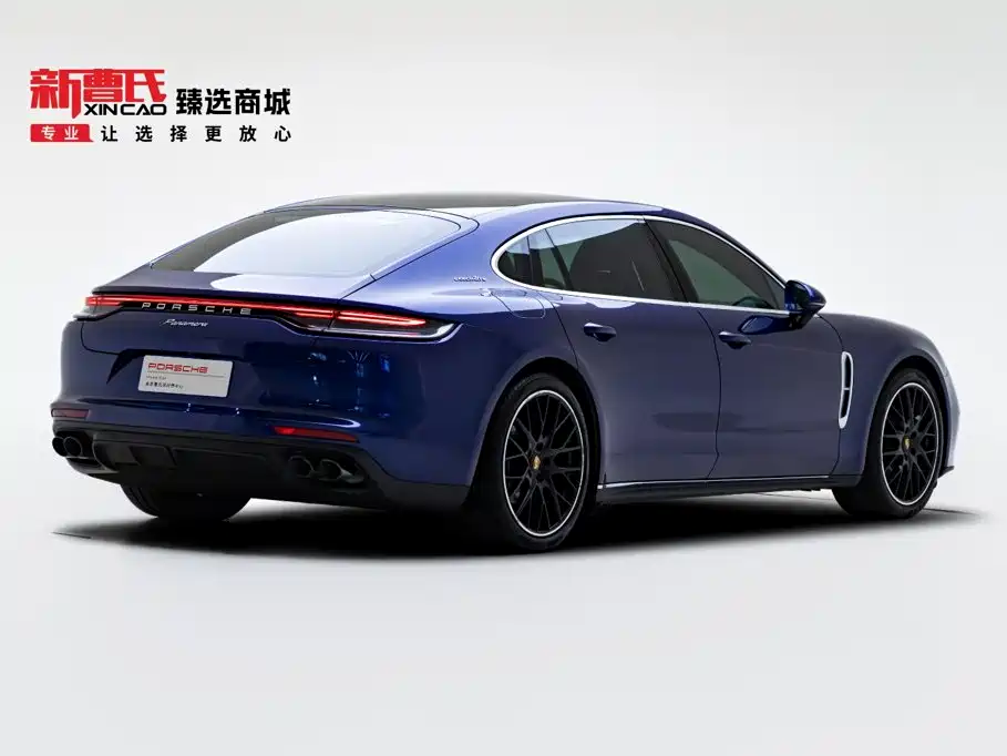 Фото 3 - Porsche Panamera
